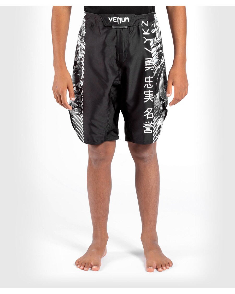 Otroške športne Kratke Hlače Venum Ykz21 – črno/bele