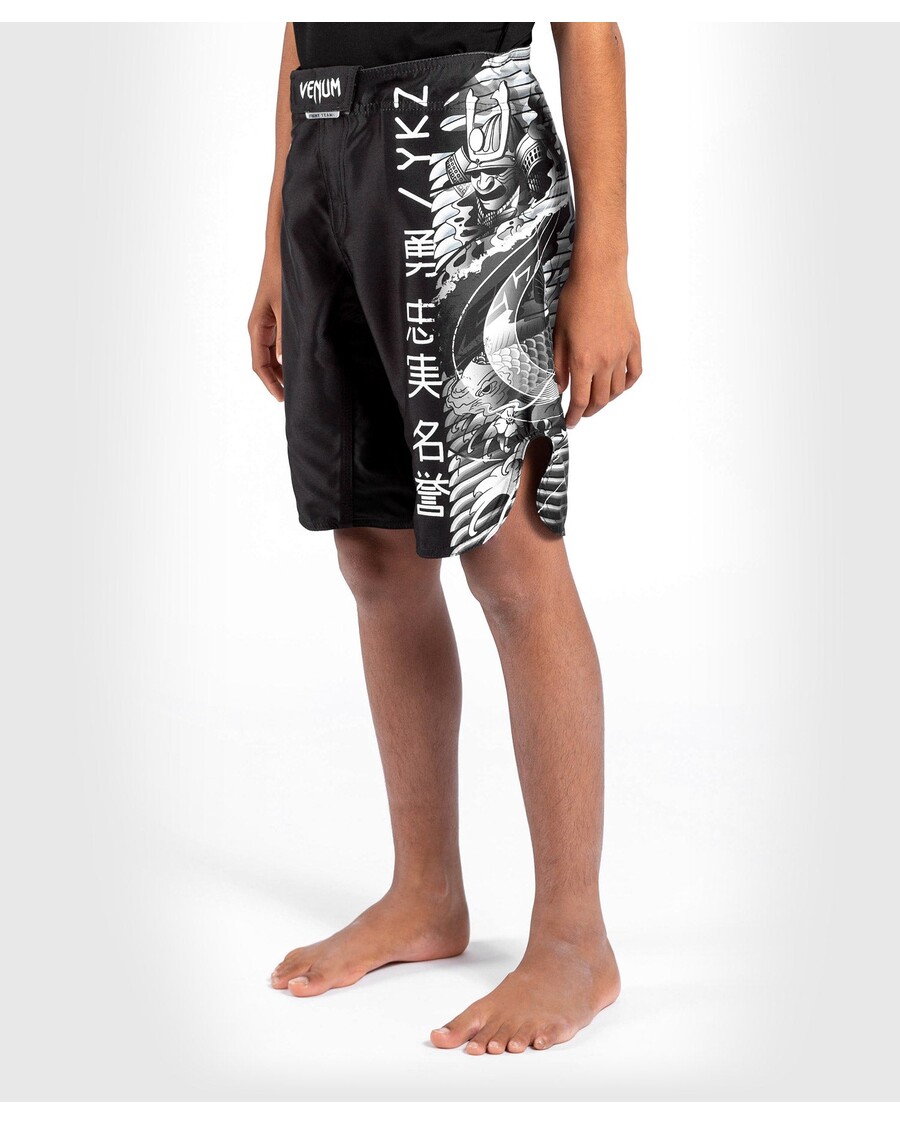 Otroške športne Kratke Hlače Venum Ykz21 – črno/bele