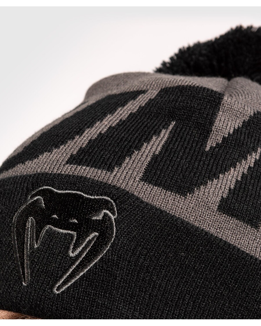 قبعة فينوم إيليت مع بوم بوم - رمادي/أسود