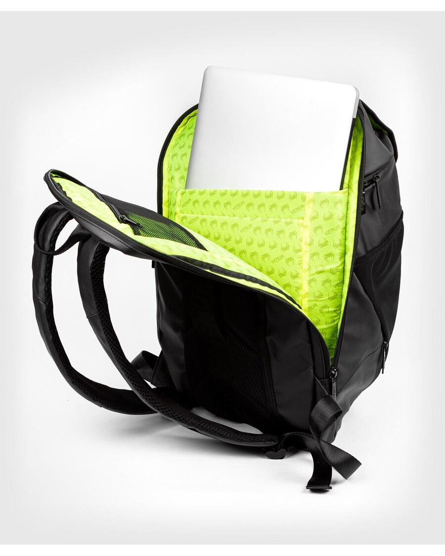 Zaino Venum Training Camp 3.0 - Tartaruga