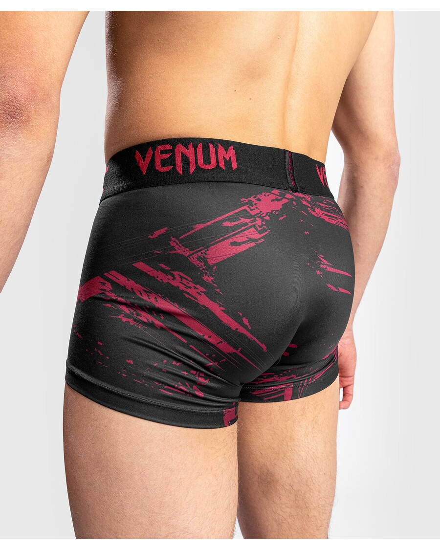 سراويل داخلية للرجال من UFC Venum Authentic Fight Week 2.0 - أسود/أحمر