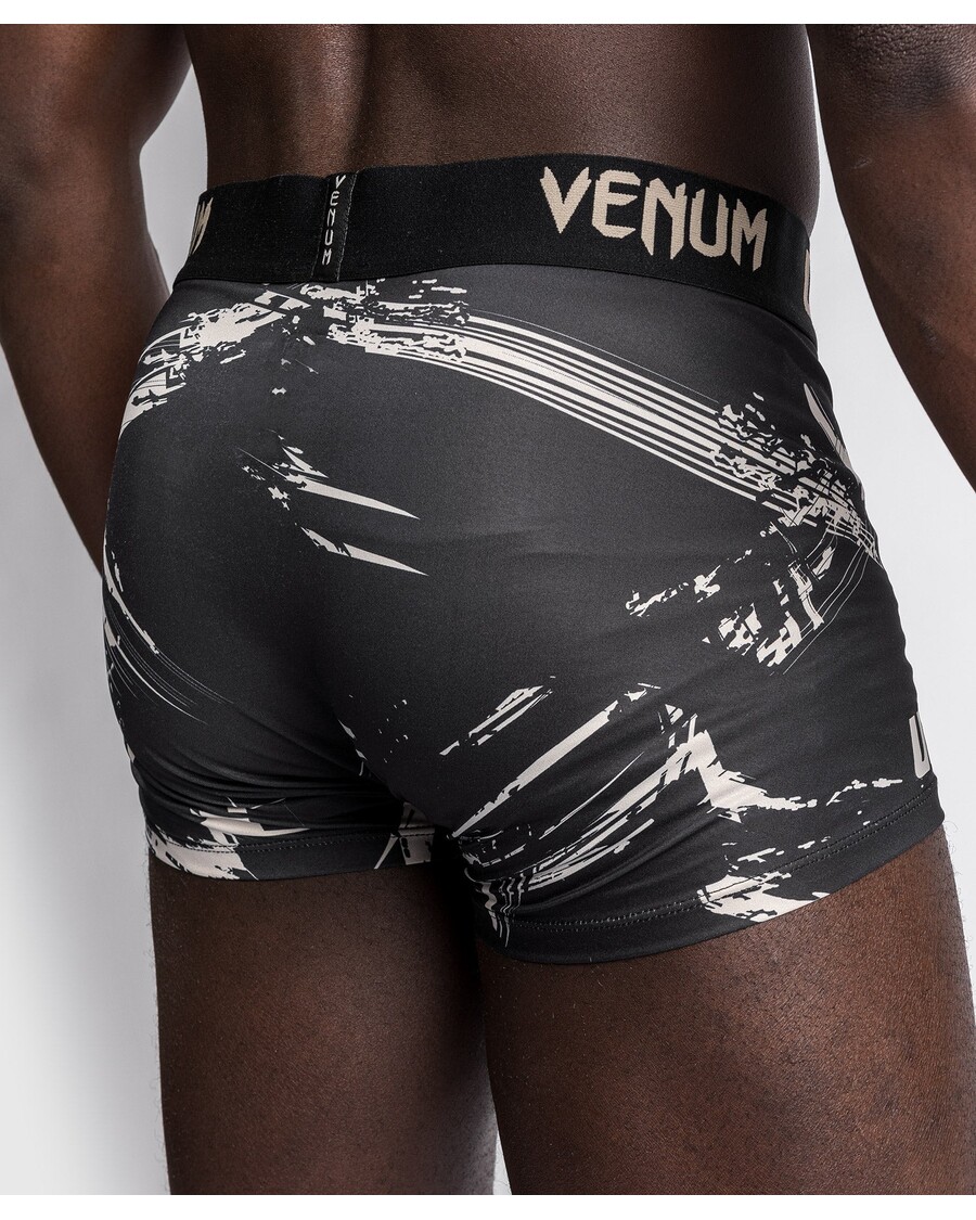 سراويل داخلية للرجال من UFC Venum Authentic Fight Week 2.0 - أسود/رملي