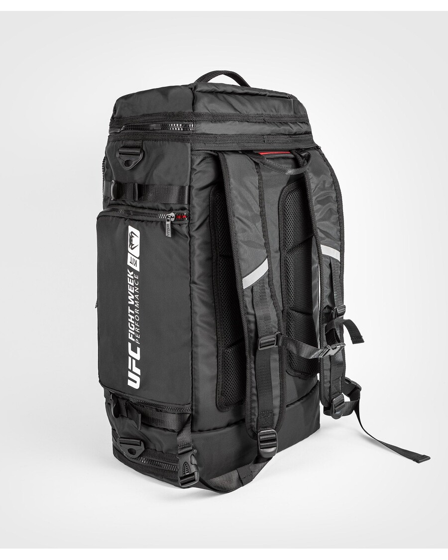 Ufc Adrenaline By Venum Fight Week Plunjezak - Zwart