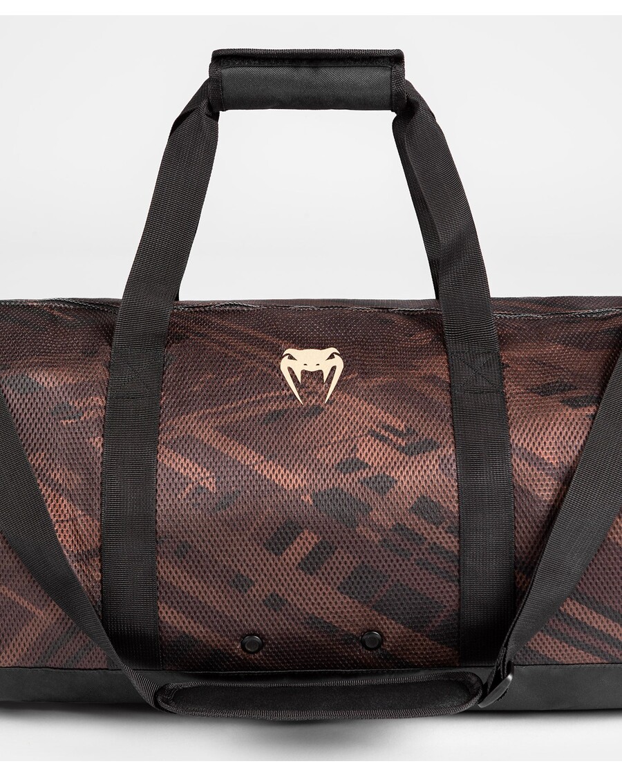 שקית דאפל של Venum Tecmo 2.0 - חום כהה