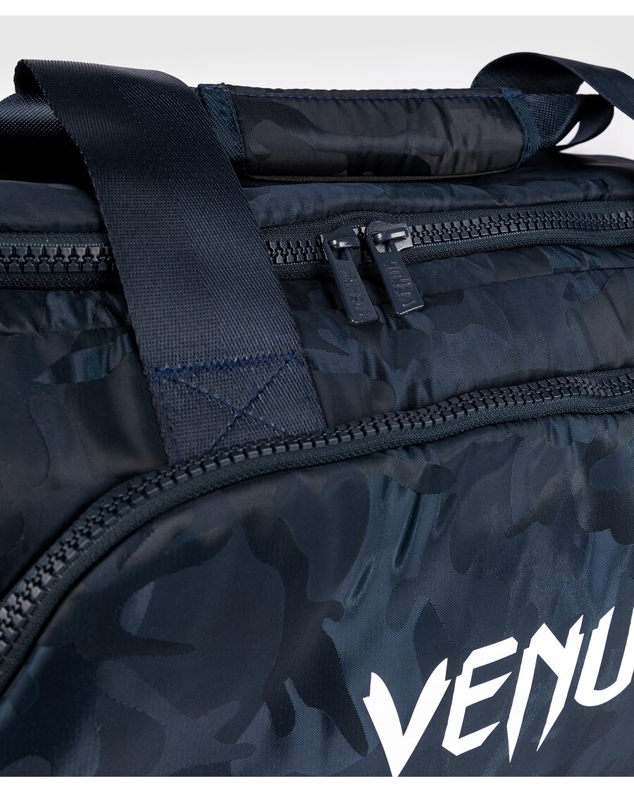 Venum トレーナー ライト スポーツバッグ - カモフラージュ/ブルー