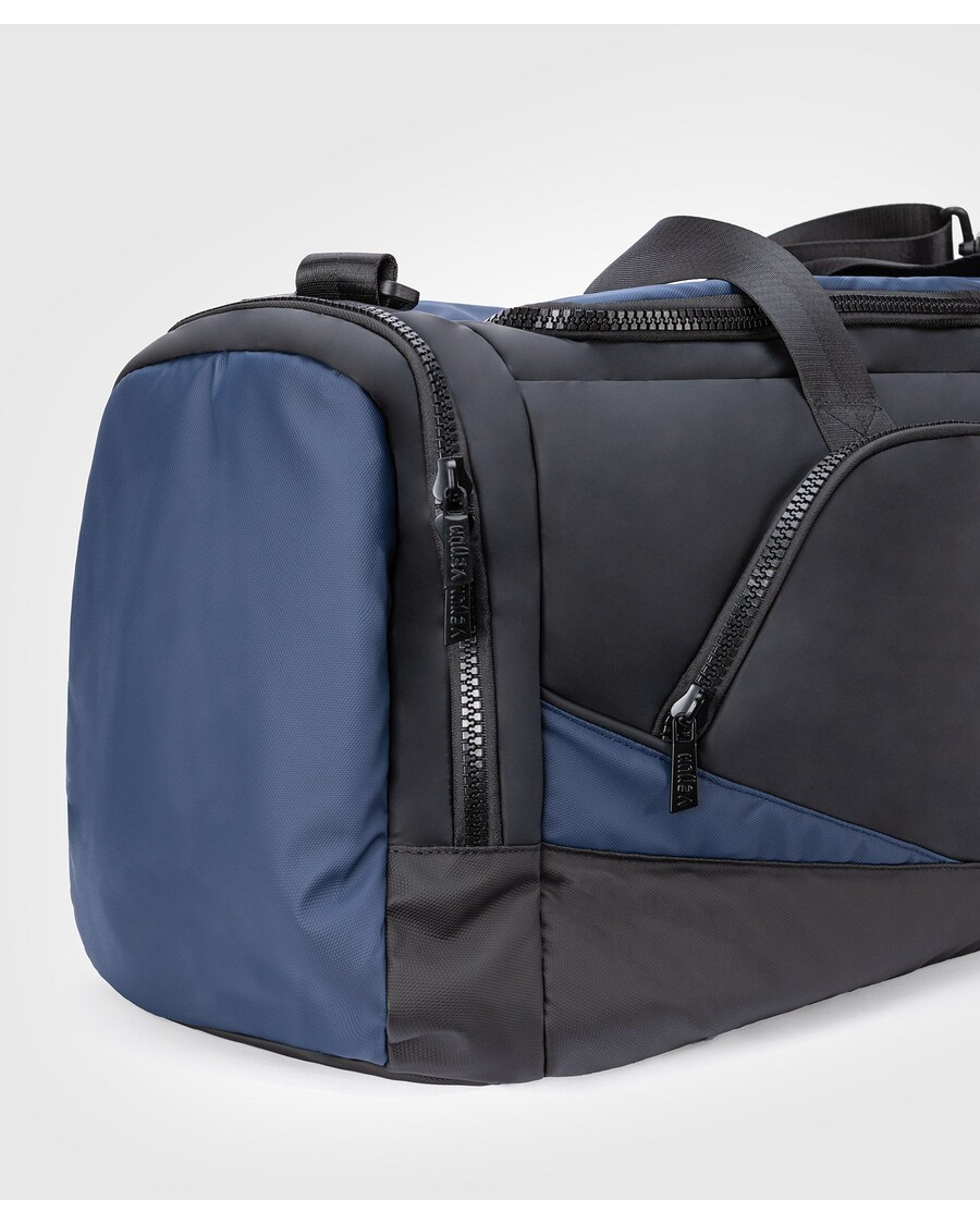 Tas Duffle Venum Evo 2 Trainer Lite - Hitam/biru