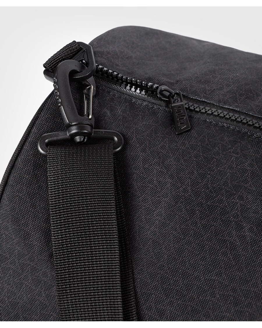 کیف ورزشی Venum X Dodge Banshee - مشکی