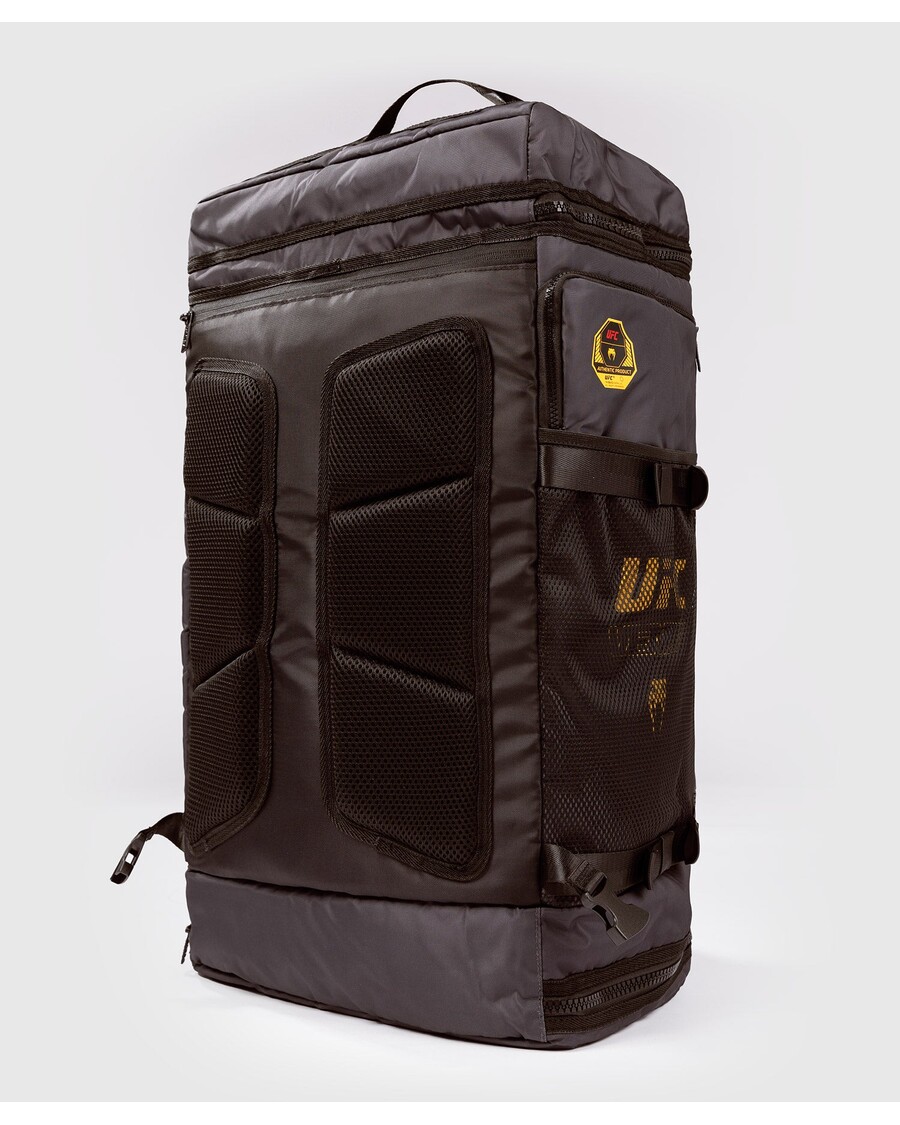 Borsone Ufc Fusion Di Venum Fight Week - Marrone Terra