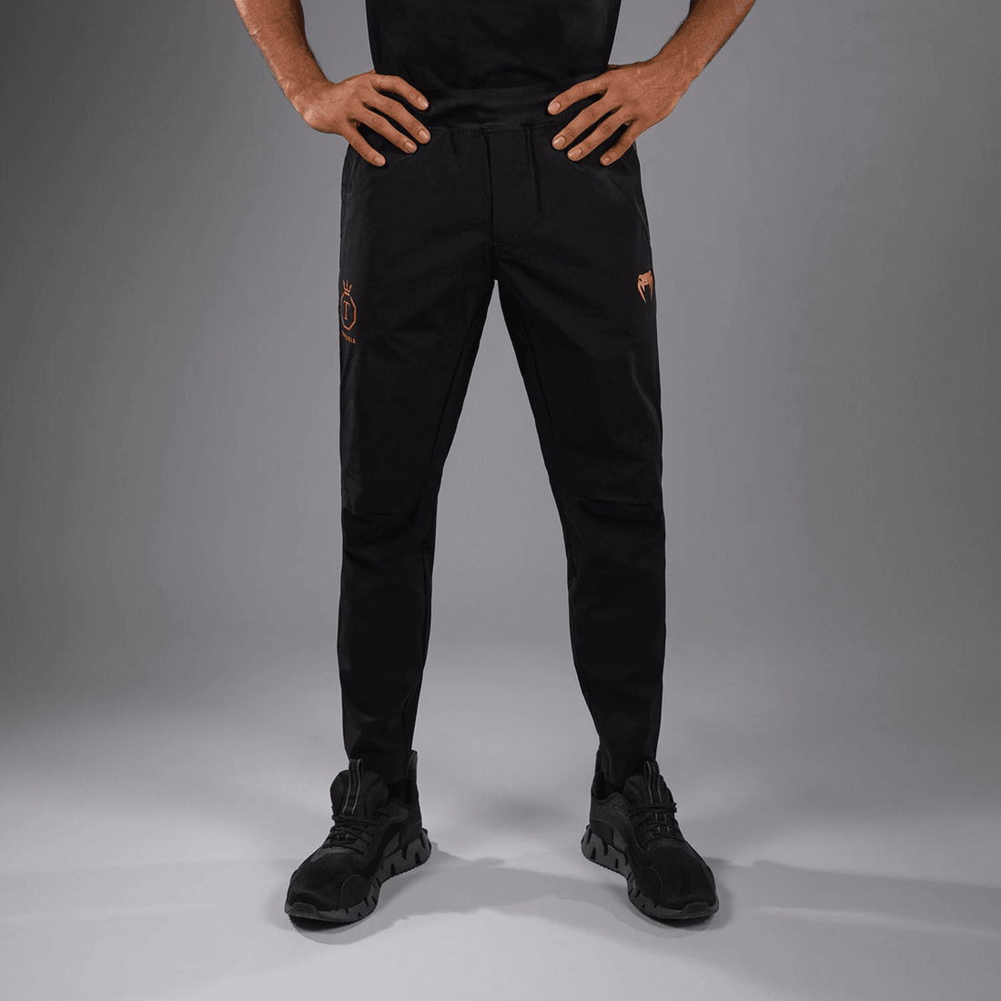 Venum x Topuria Unmatched Edition Joggers - Black/Gold