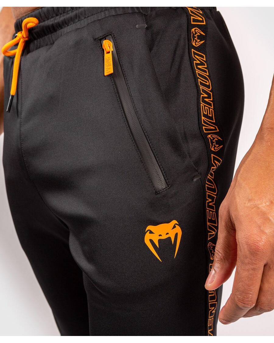 Venum Club 212 Joggers - čierna/oranžová
