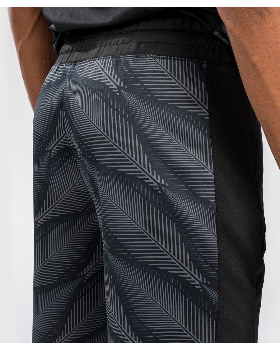 Joggerji Venum Phantom - črno/rdeči