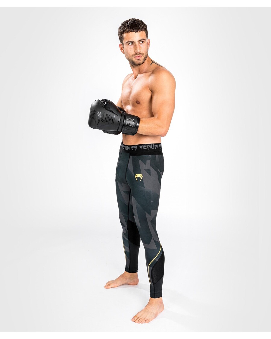 تیغ ونوم - مشکی/طلایی