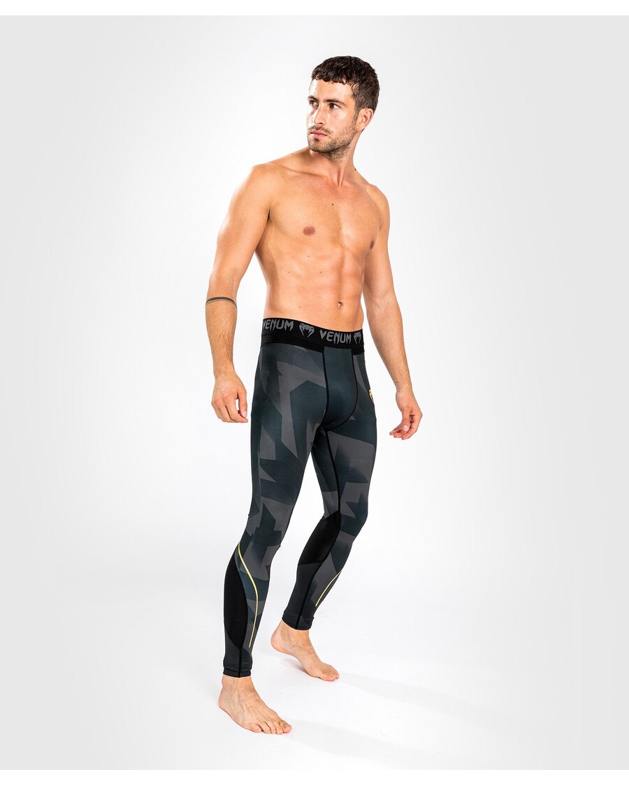 تیغ ونوم - مشکی/طلایی