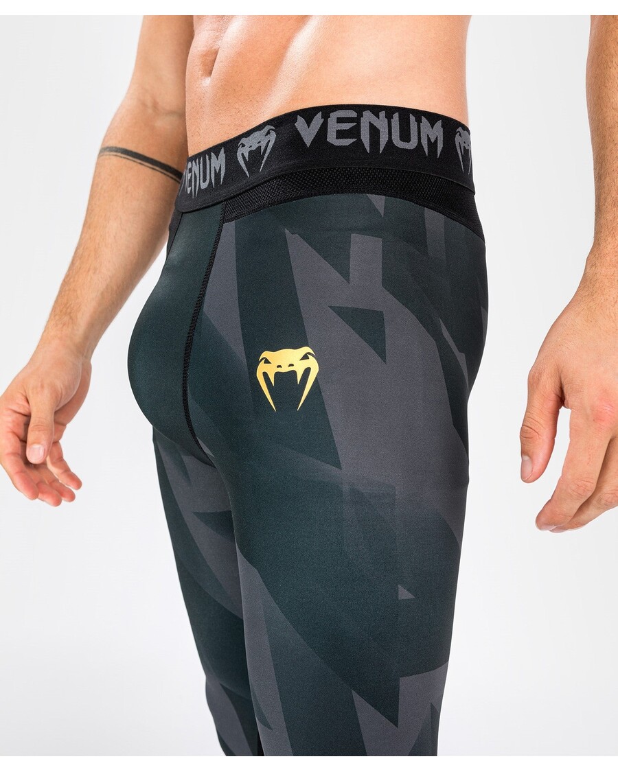 تیغ ونوم - مشکی/طلایی