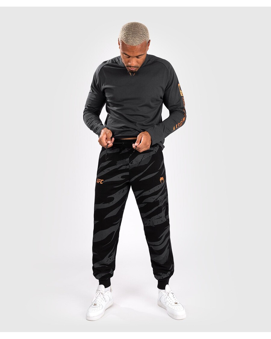 Pantalon Ufc Adrenaline By Venum Fight Week Pentru Bărbați - Camo Urban