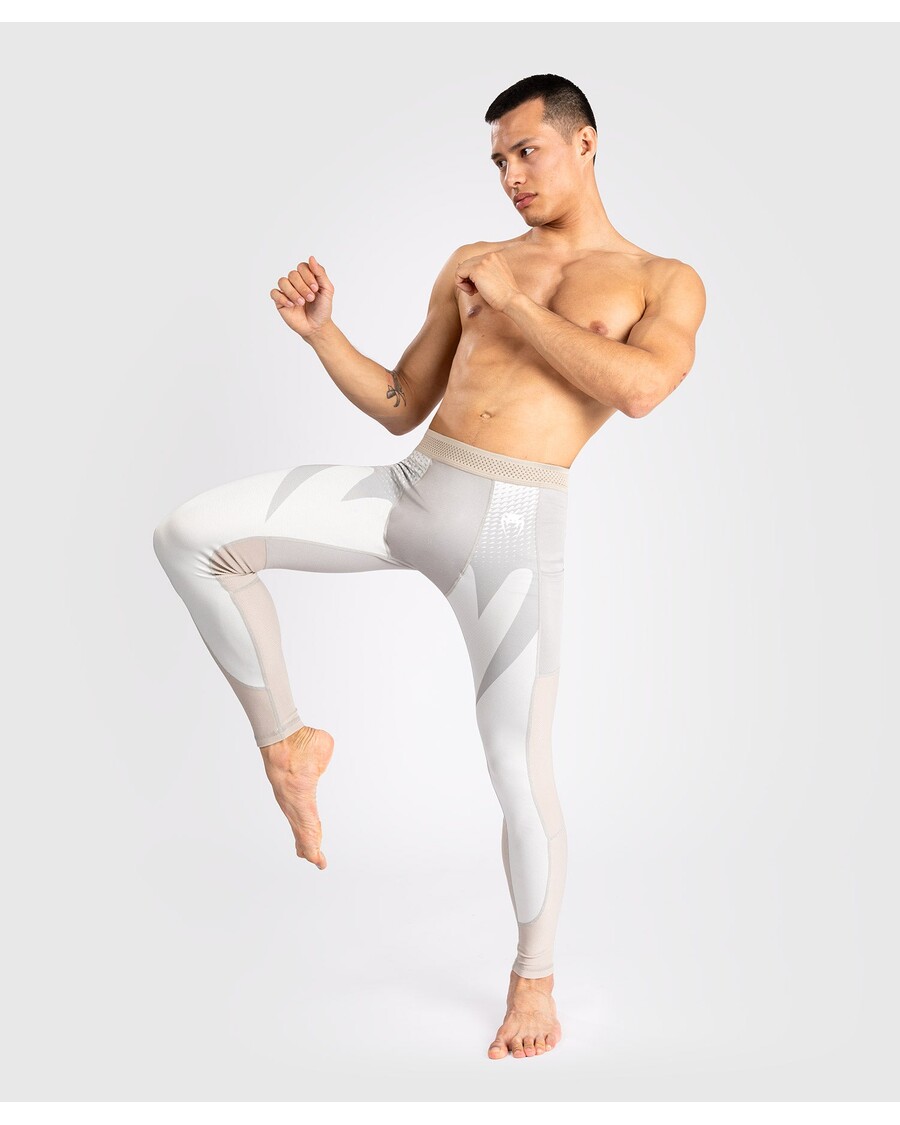 Venum Attack Moški Spats - Pesek