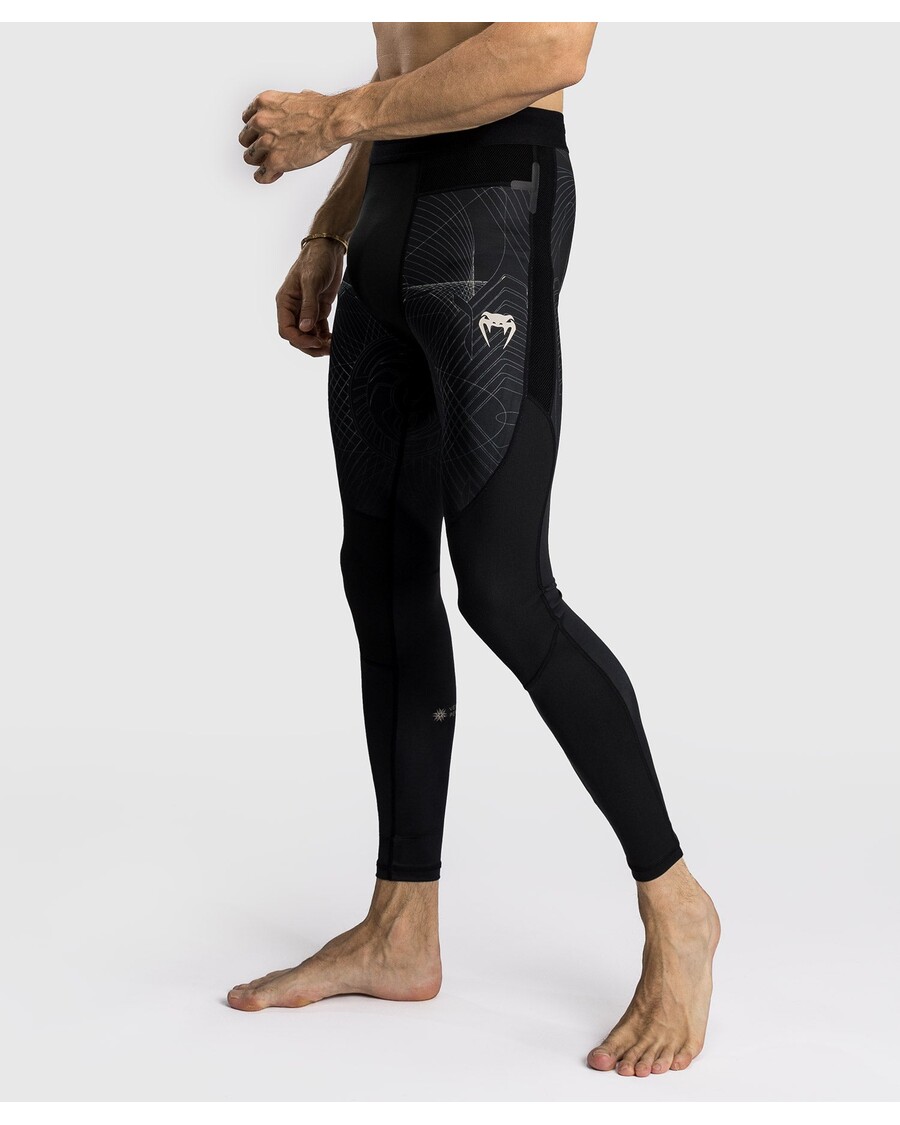 Мъжки гащи Venum G-fit Air - дълбоко черно/пустинен пясък