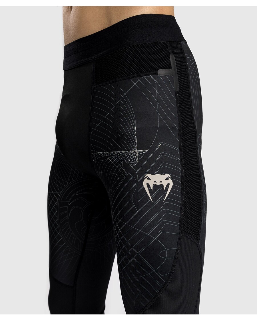 Мъжки гащи Venum G-fit Air - дълбоко черно/пустинен пясък