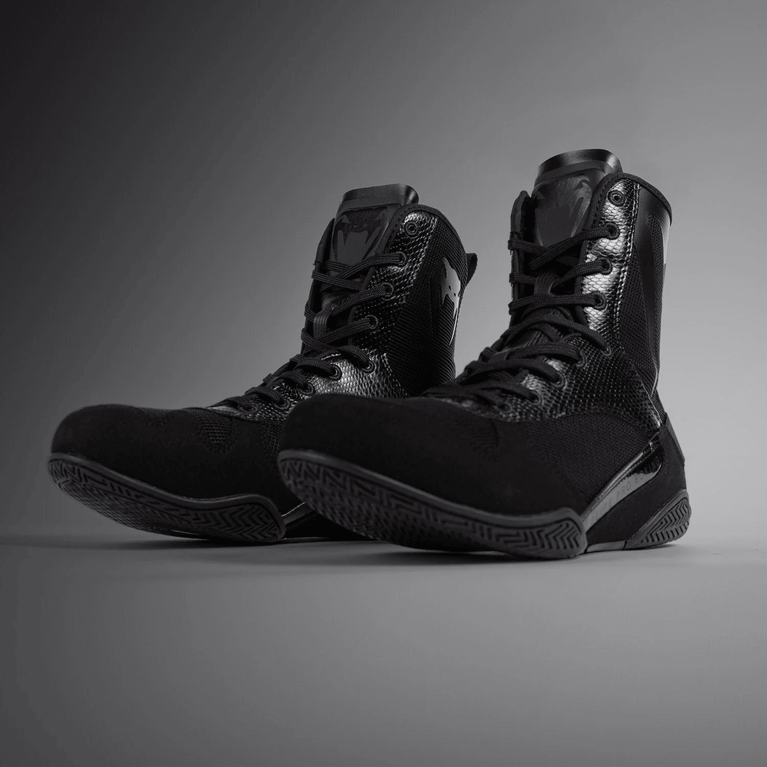 Venum Elite Boxing Shoes - Black