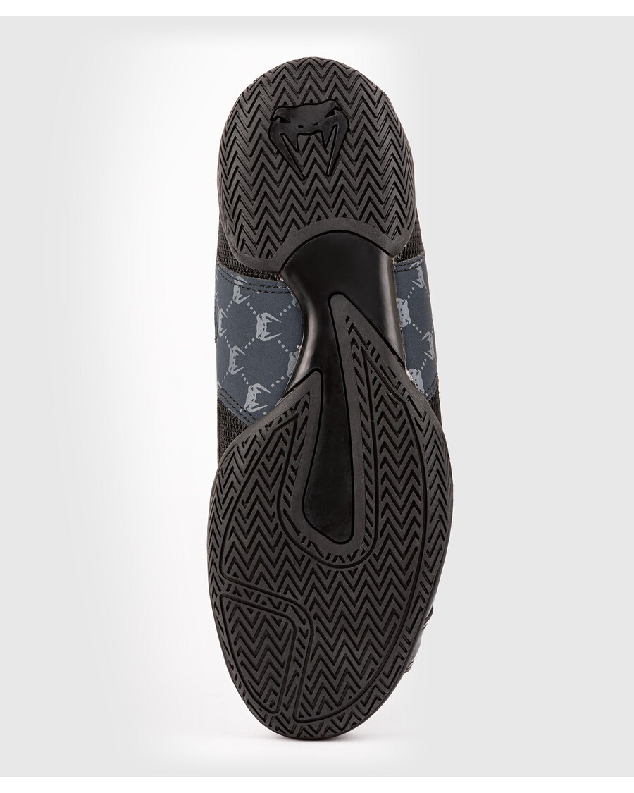 Venum エリート Evo モノグラム ボクシング シューズ – ブラック/ネイビー ブルー