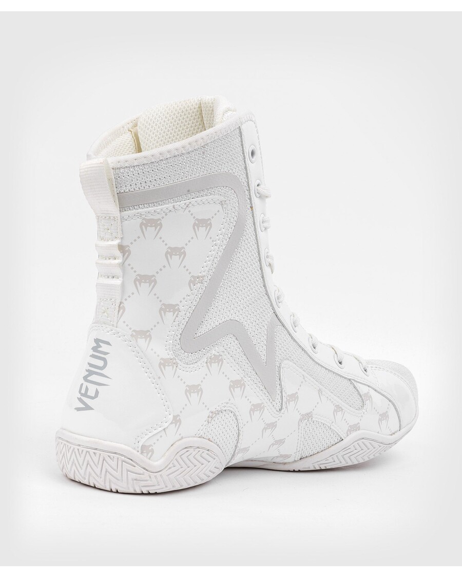 Боксерские кроссовки Venum Elite Evo Monogram - белый/кремовый