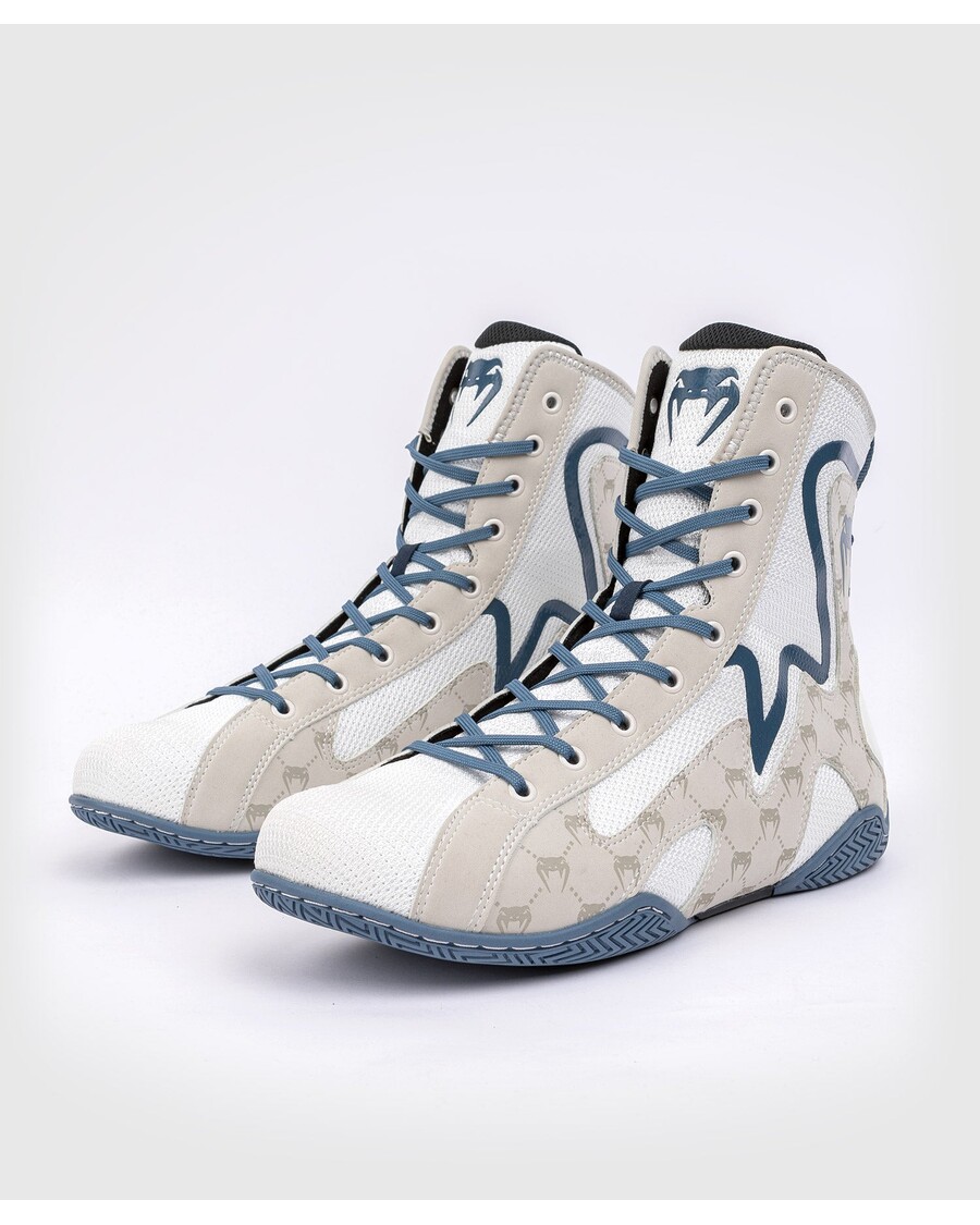 Sepatu Tinju Venum Elite Evo Monogram - Putih/biru
