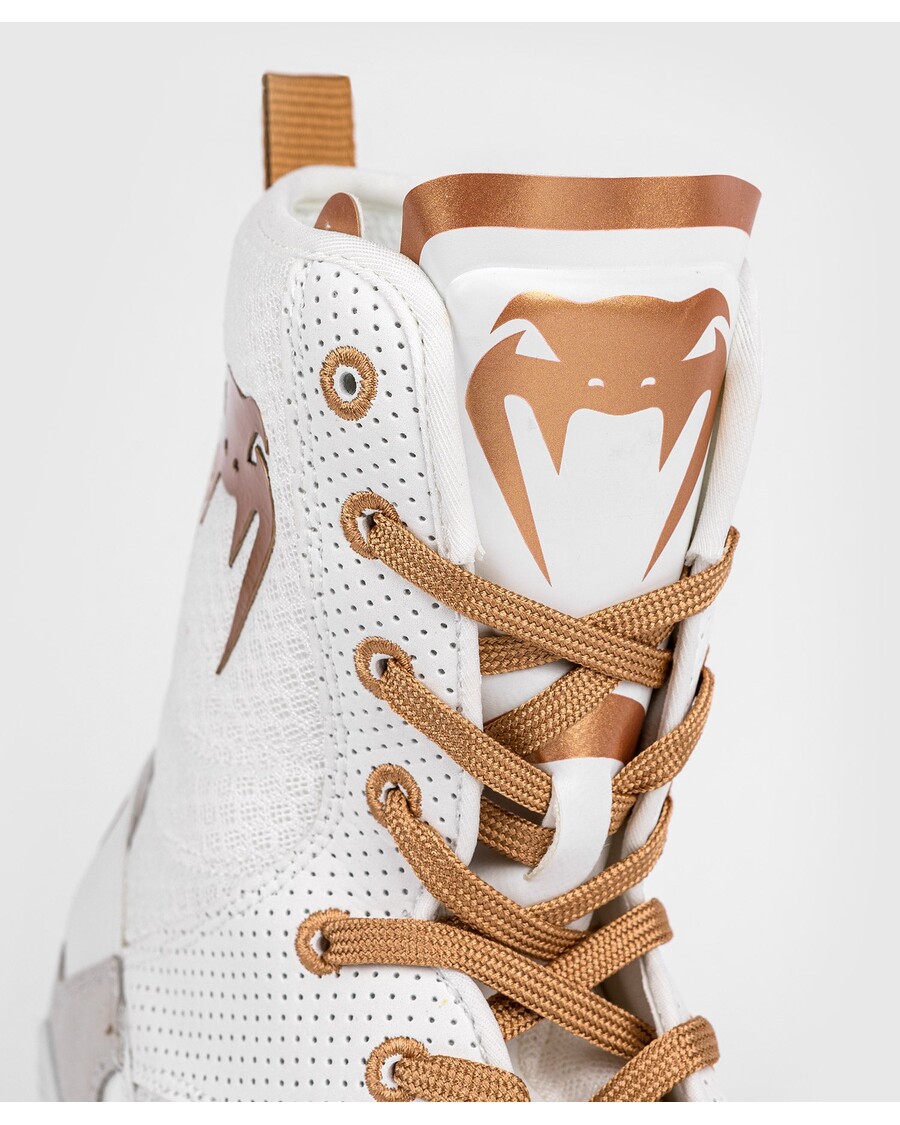 Venum Elite Boxing Shoes - White/Gold