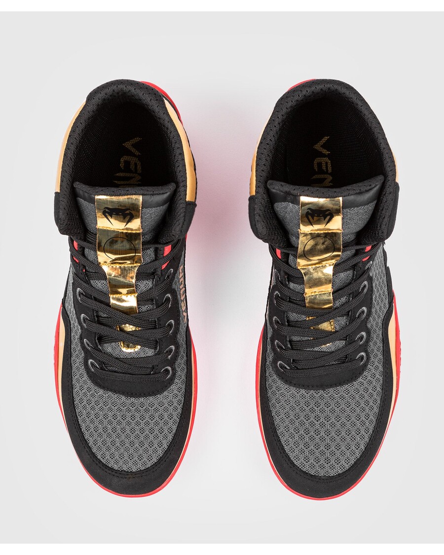 حذاء المصارعة فينوم إيليت - أسود/ذهبي/أحمر