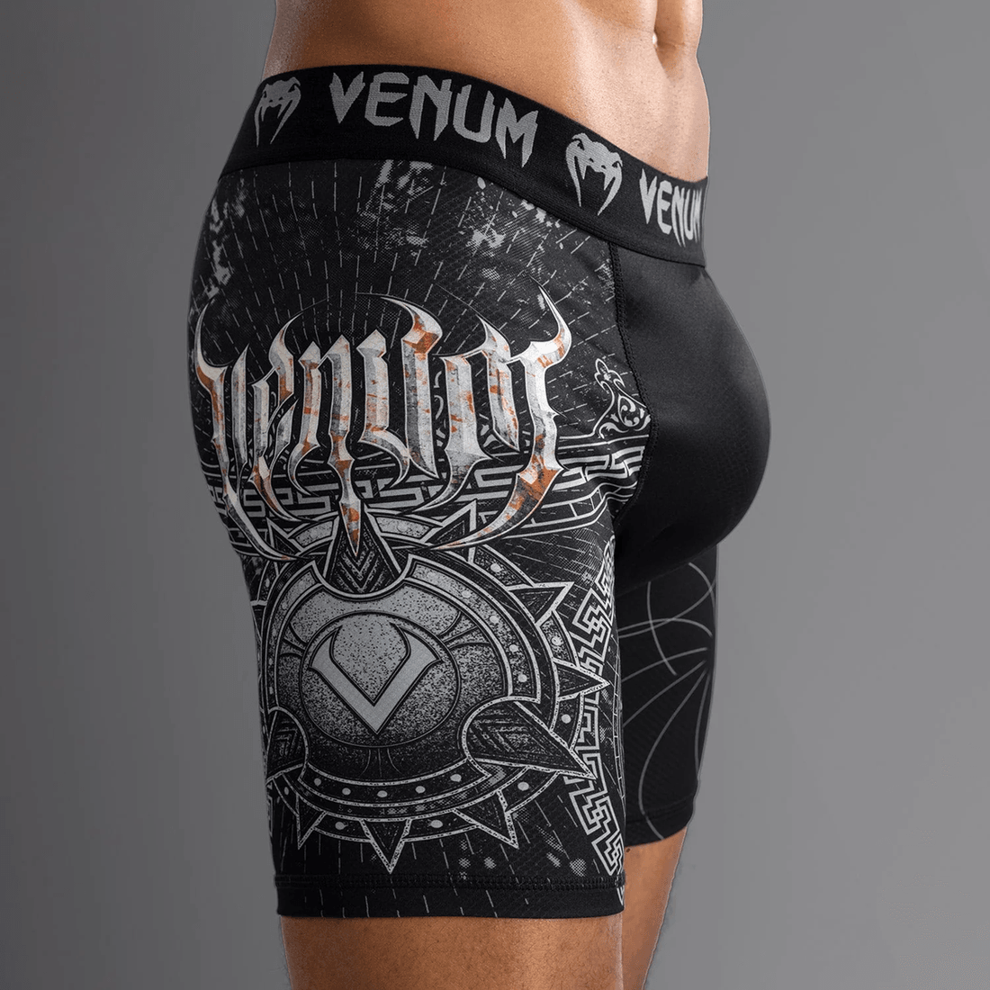 Venum Gladiator 5.0 Men's Vale Tudo Shorts - Black/Silver