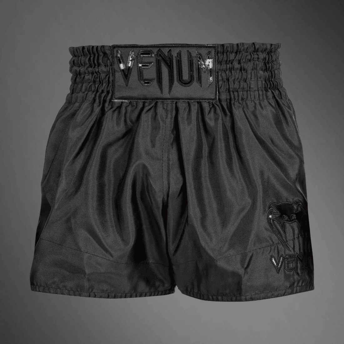 Muay Thai Shorts Classic Venum - Black/Black