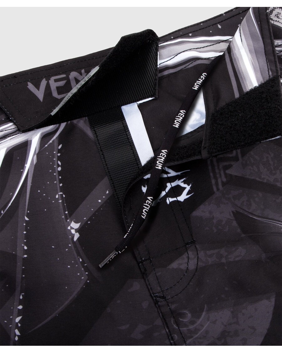 Venum Gladiator 3.0 Fightshorts - Sort/hvid