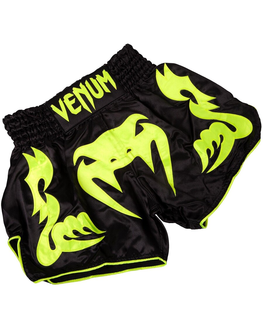 Venum Bangkok Inferno Muay-Thai-Shorts – Schwarz/Neo-Gelb