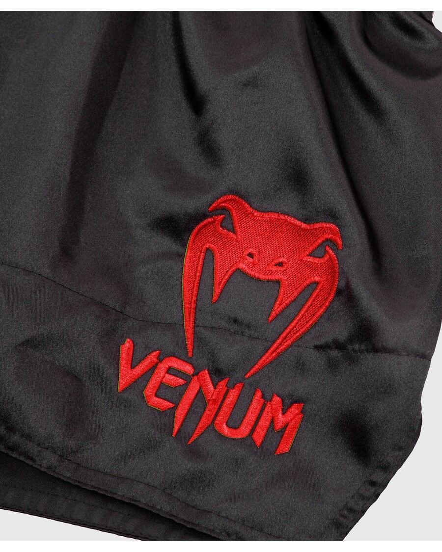 Venum Muay Thai Kratke Hlače Classic - črno/rdeče