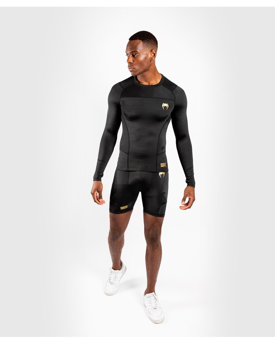 компресионни шорти Venum G-fit - черно/златно