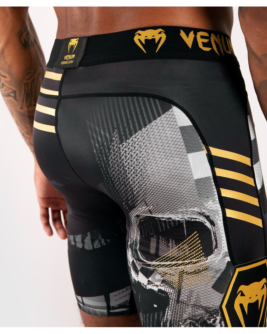 Kompresní šortky Venum Skull - černé