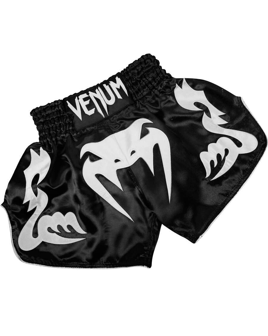Venum Bangkok Inferno Muay-Thai-Shorts – Schwarz/Weiß