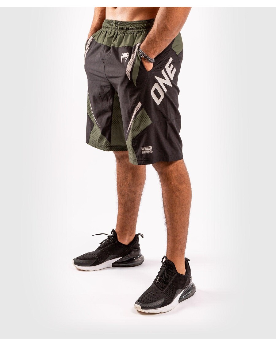 Celana Pendek Latihan Venum One Fc Impact - Hitam/khaki