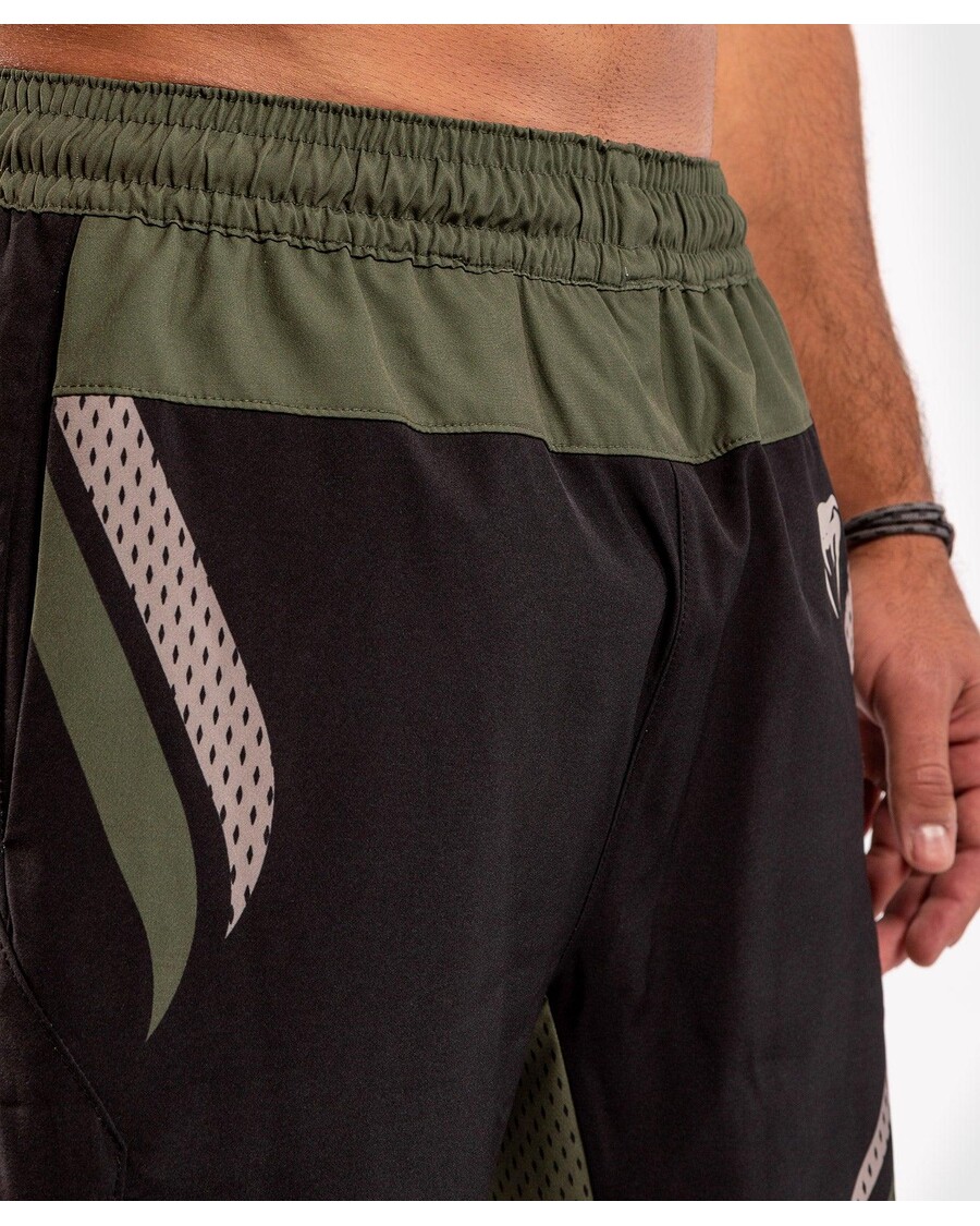 Celana Pendek Latihan Venum One Fc Impact - Hitam/khaki