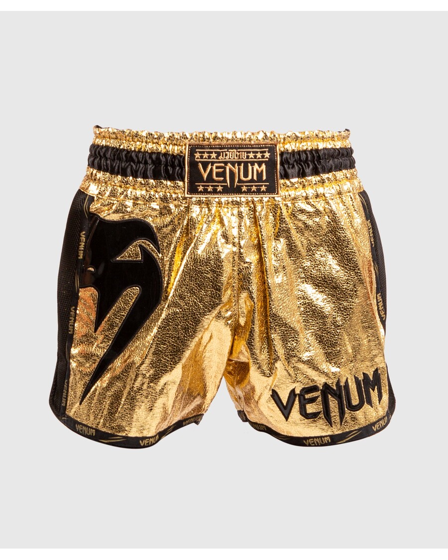 Venum Giant Foil Muay Thai Shorts – Gold/Schwarz