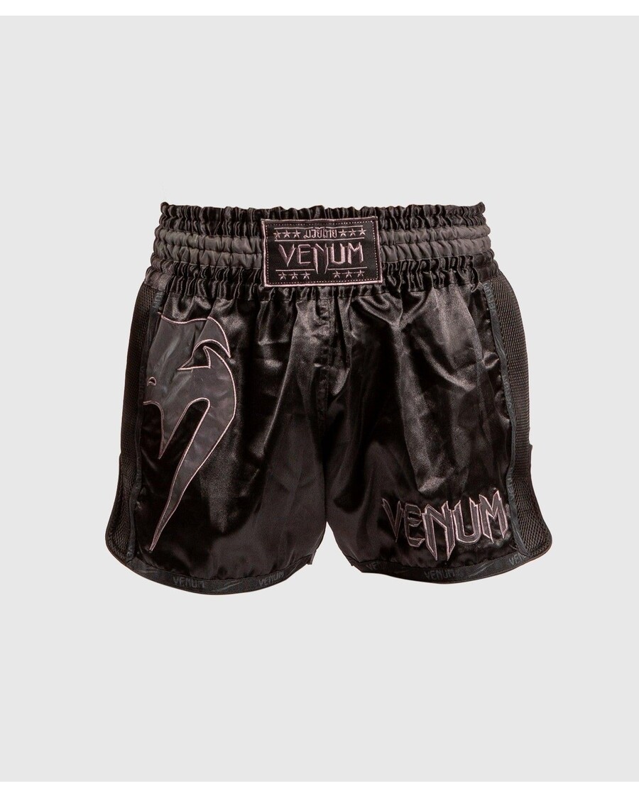Venum Giant Glow Muay-Thai-Shorts – Schwarz