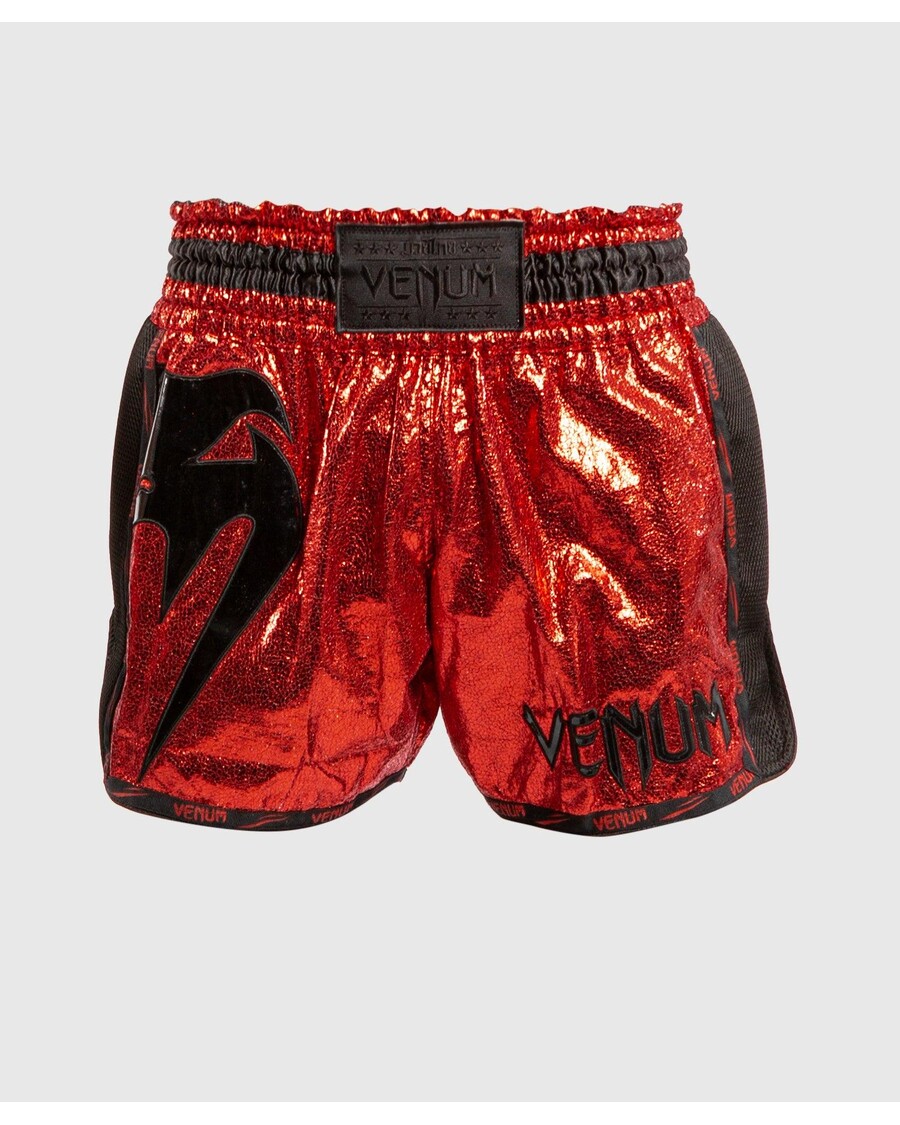 Venum Giant Foil Muay Thai Shorts – Rot/schwarz