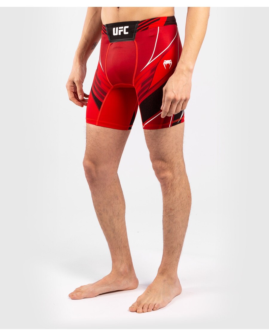 Celana Pendek Vale Tudo Pria Ufc Venum Authenticfight Night - Short Fit - Merah