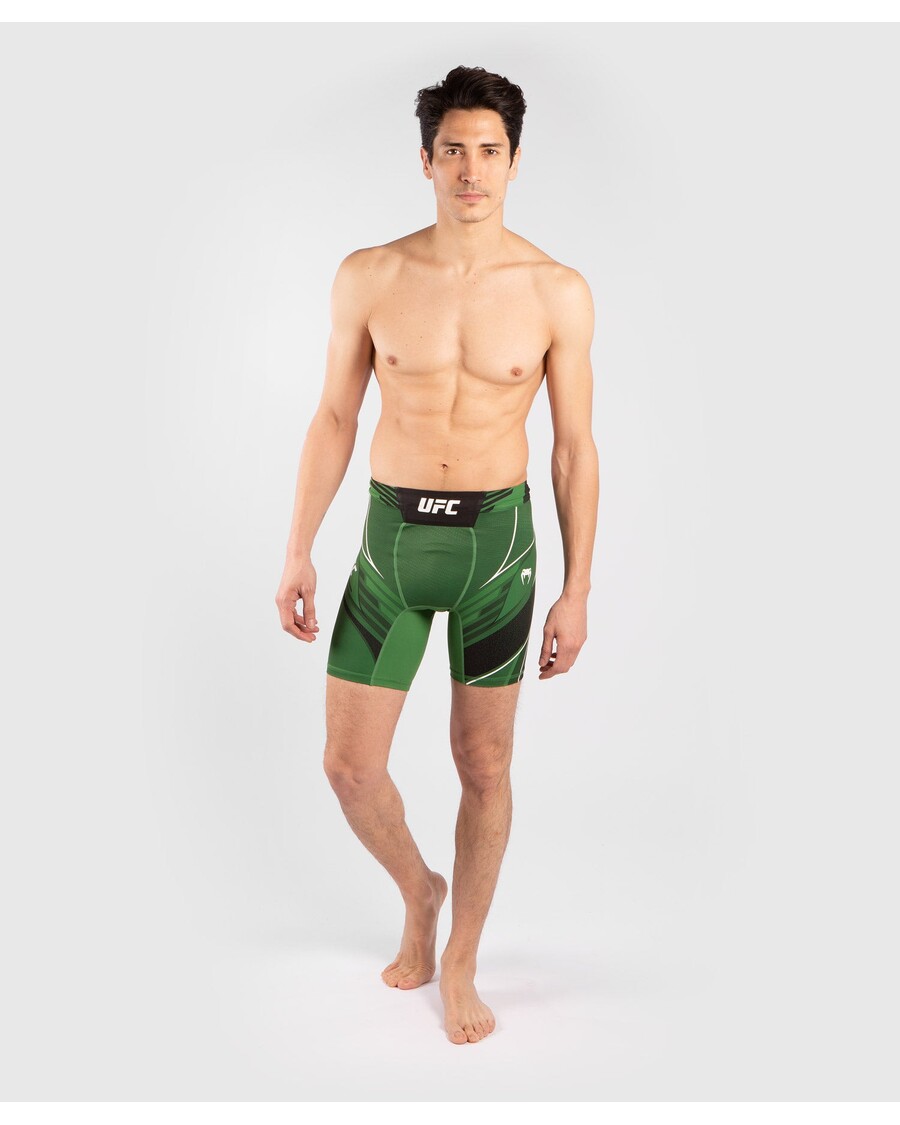Pantaloncini Vale Tudo Da Uomo Ufc Venum Authentic Fight Night - Vestibilità Corta - Verdi