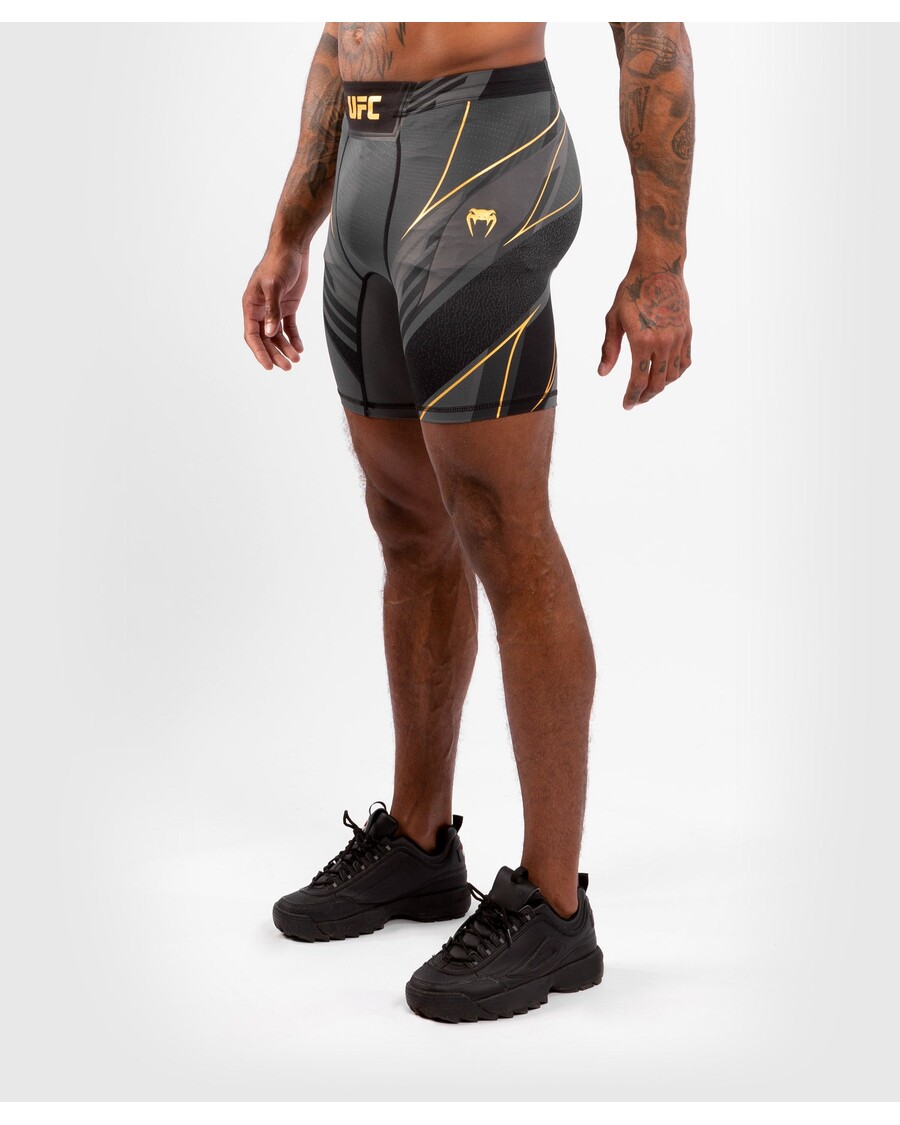 Ufc Venum Autentiske Fight Night Herre Vale Tudo Shorts - Lang Pasform - Champion