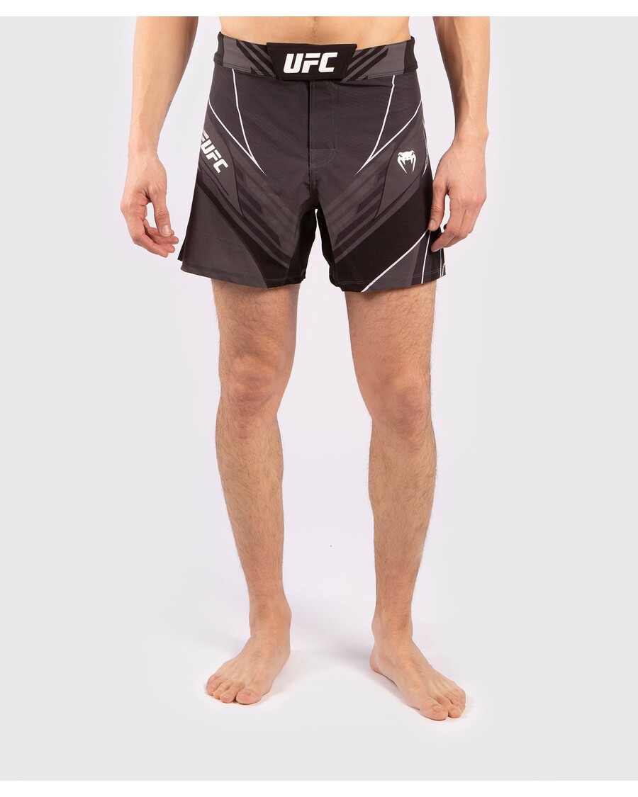 UFC Venum Pro Line Herren-Shorts – Schwarz