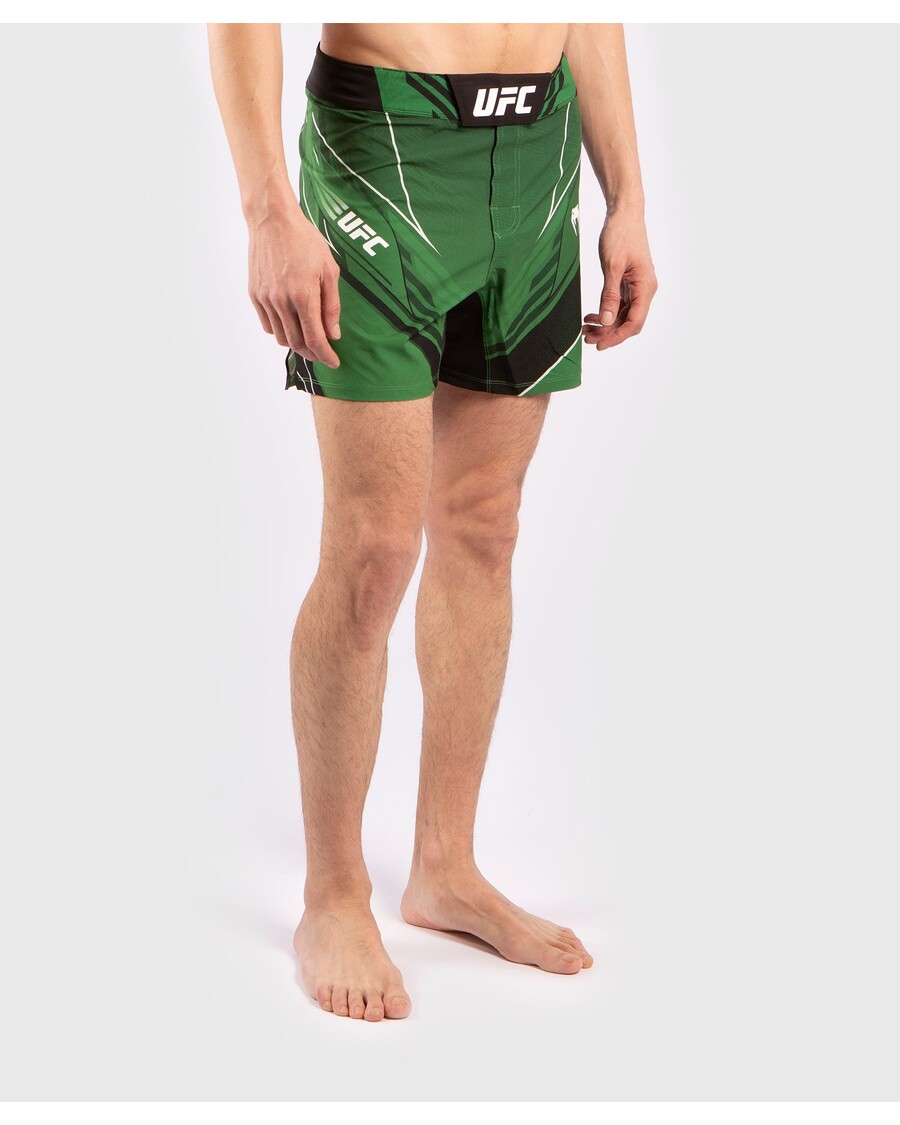 Ufc Venum Pro Line Meeste Lühikesed Püksid - Rohelised