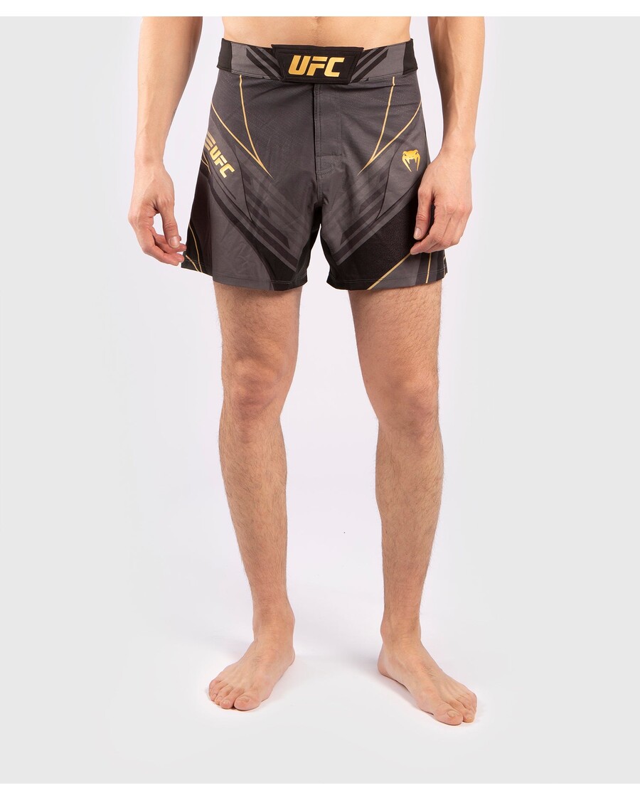 UFC Venum Pro Line Herren-Shorts – Champion