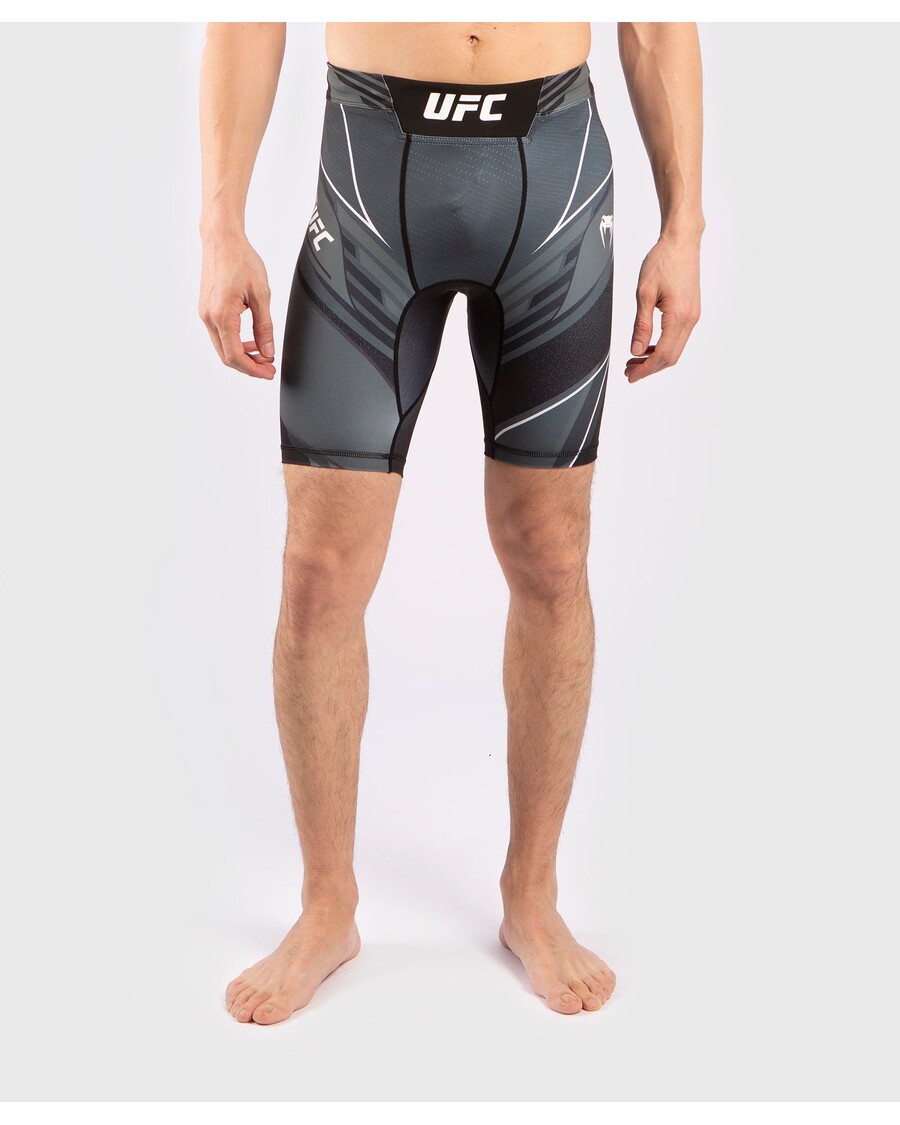UFC Venum Pro Line Herren Vale Tudo Shorts – Schwarz