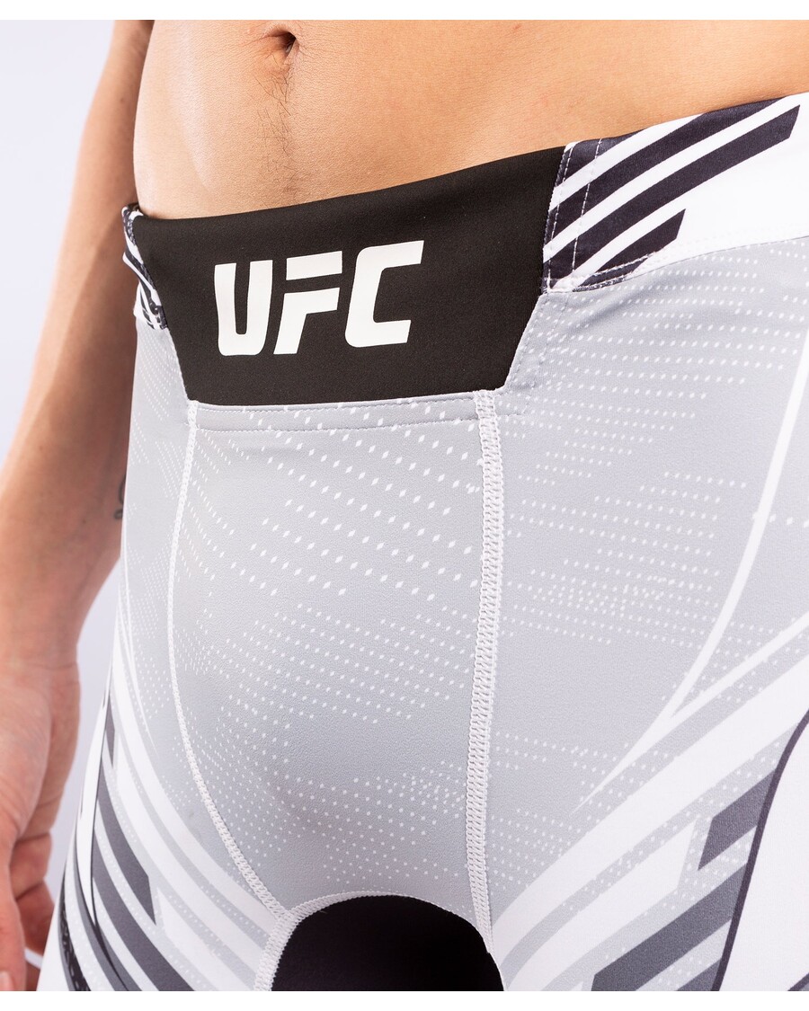 Ufc Venum Pro Line Pánské Kraťasy Vale Tudo - Bílé
