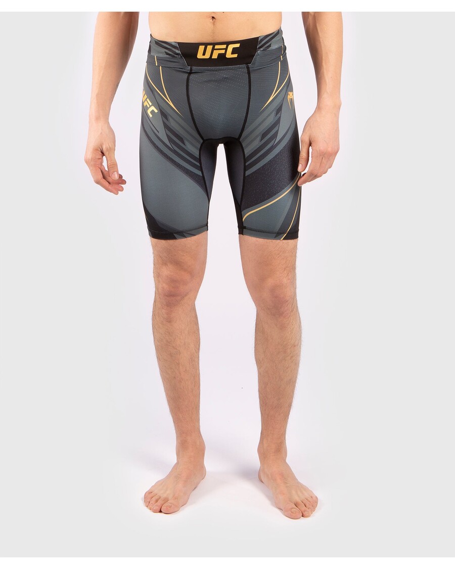 UFC Venum Pro Line Herren Vale Tudo Shorts – Champion